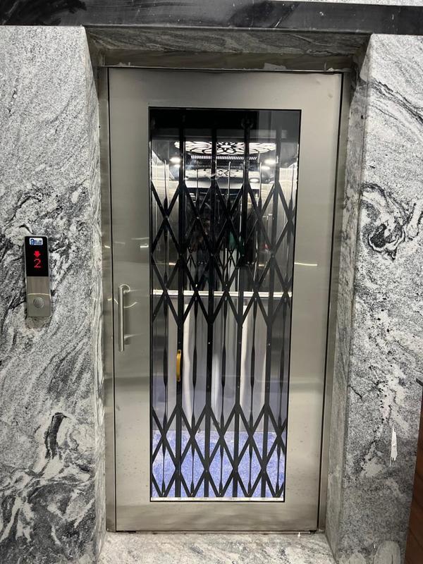 Full Vision Glass Swing Door